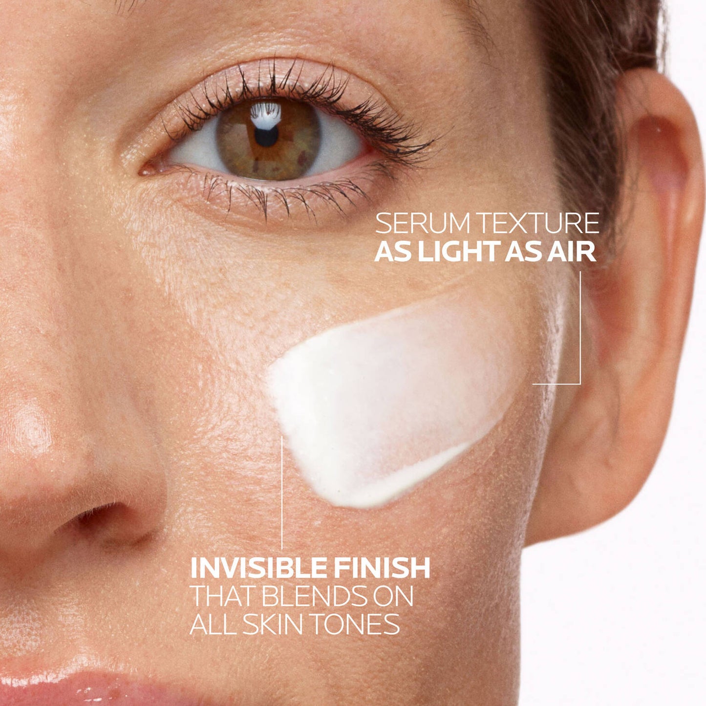 anthelios-uvairtm-spf-50-serum-sunscreen-q5 07-UVAIR_face-texture-1500x1500.jpg